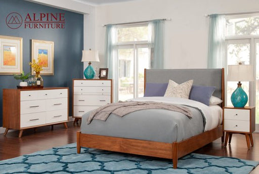 Flynn 3Pc. Queen Size Bedroom Set in Two-Tone - Alpine Furniture