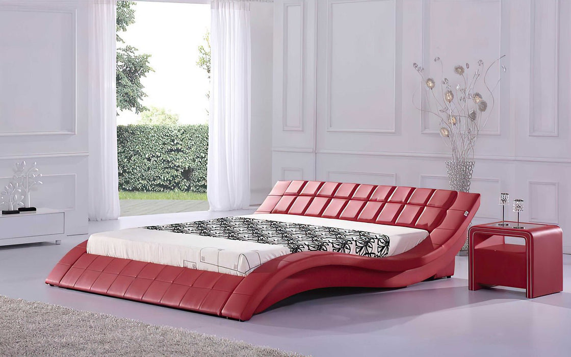 Verdandi Curved Modern Leather Platform Bed - Jubilee Furniture